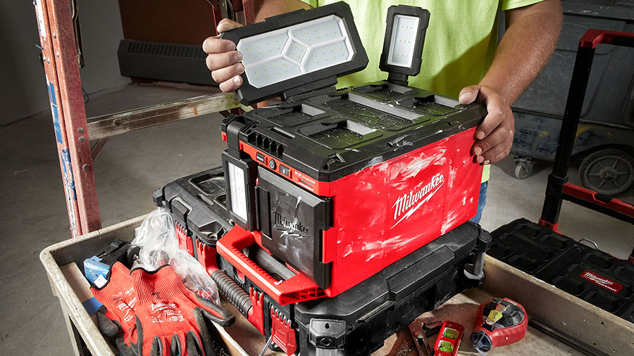 lampe PACKOUT M18 POALC Milwaukee lampe PACKOUT M18 POALC Milwaukee